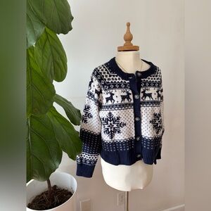 Old Navy Chunky Fair Isle Cardigan Navy & White Button Front Cozy Sweater